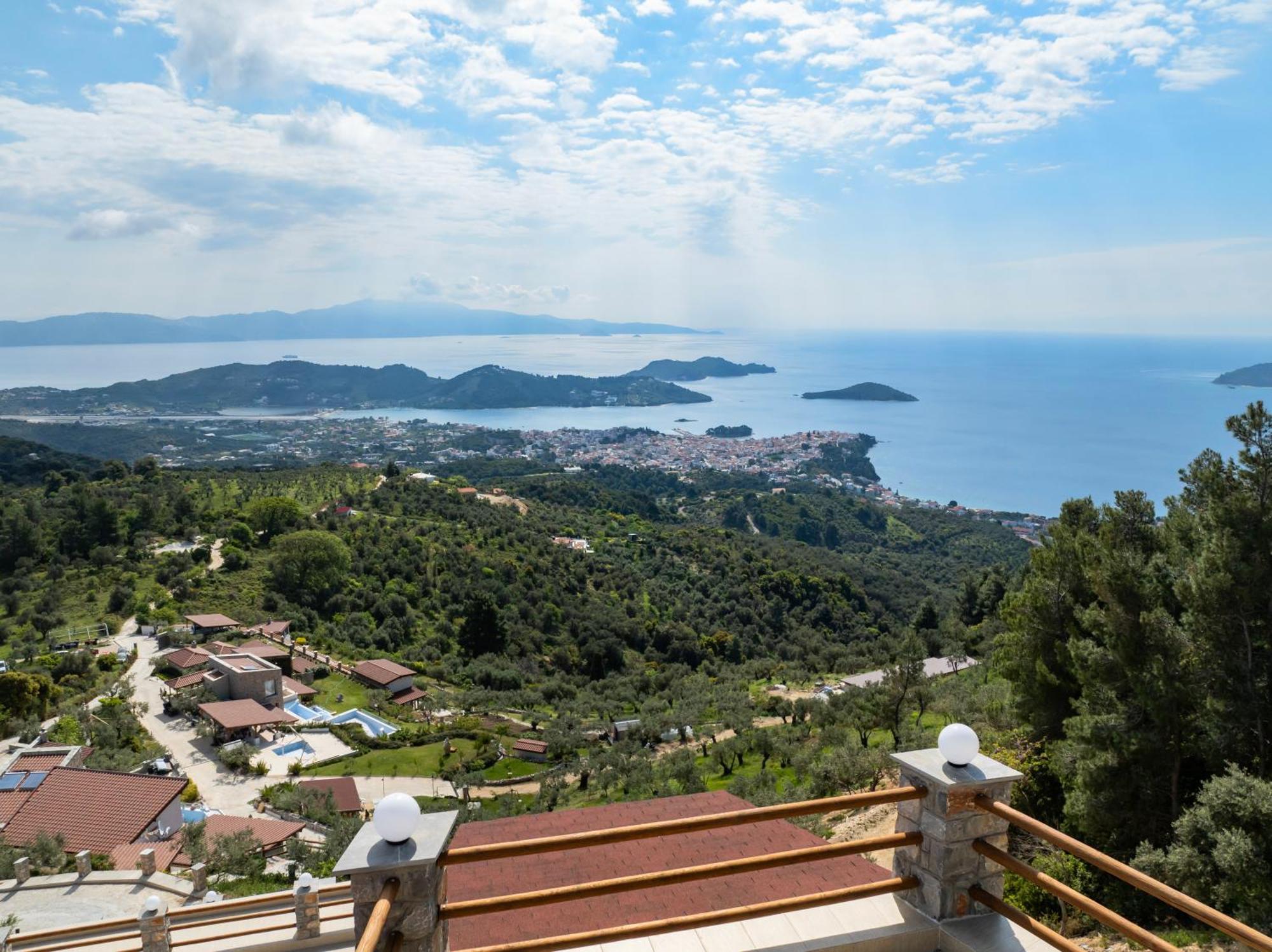 Sky Sea Resort Skiathos Exteriör bild